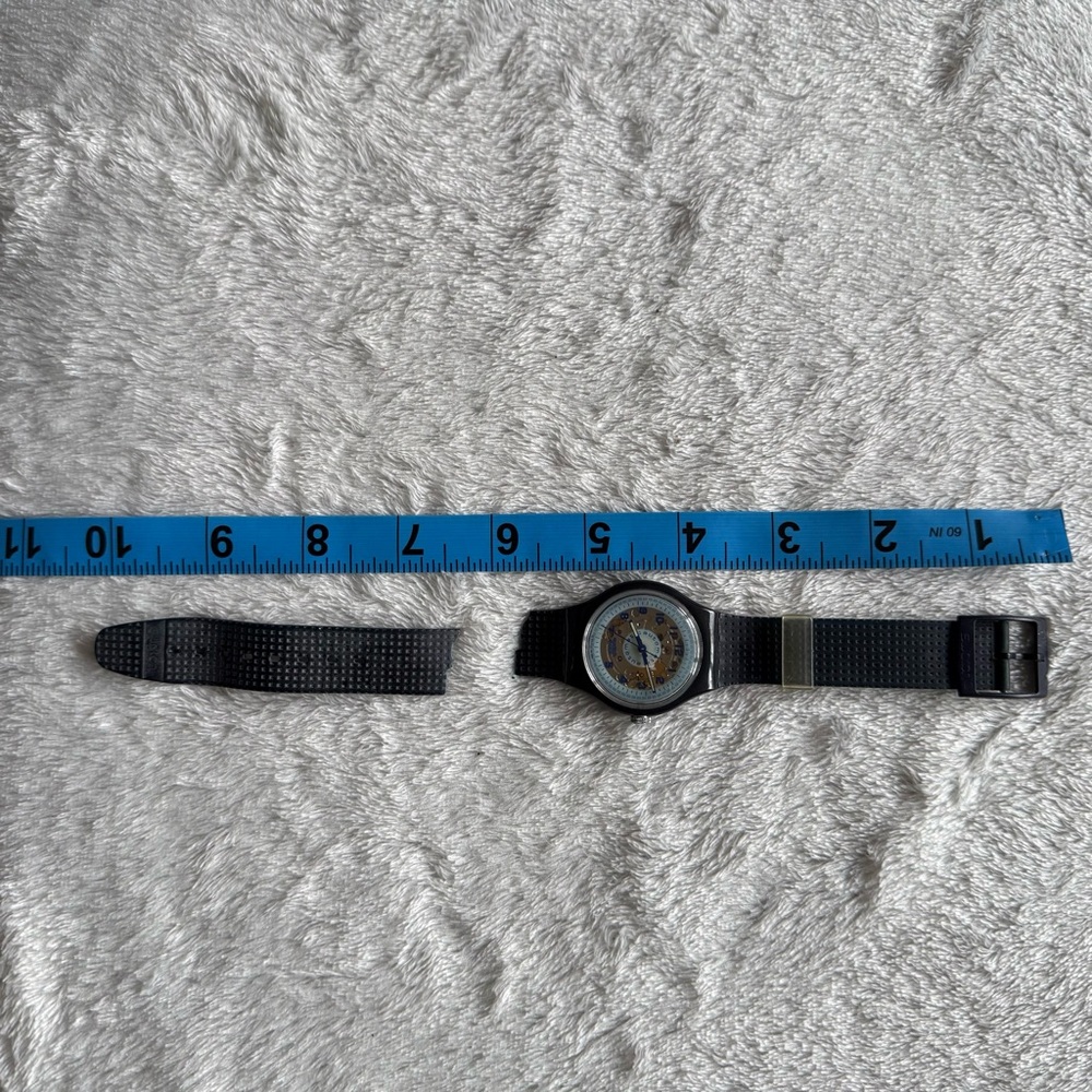 Two Vintage Swatch Watches For Repair - Picture 4 of 8